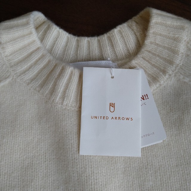 UNITED ARROWS(ユナイテッドアローズ)のユナイテッドアローズ　新品　クルーネックニット レディースのトップス(ニット/セーター)の商品写真