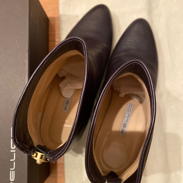 PELLICO(ペリーコ)のPELLICO ペリーコ BACK ZIP SHORT BOOTS 37.5 レディースの靴/シューズ(ブーツ)の商品写真