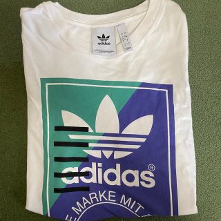 アディダス(adidas)のadidas Tシャツ　半袖(Tシャツ(半袖/袖なし))