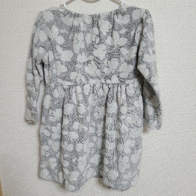 BeBe(ベベ)のmasamin様専用★①BeBe 100 長袖 ワンピース キッズ/ベビー/マタニティのキッズ服女の子用(90cm~)(ワンピース)の商品写真