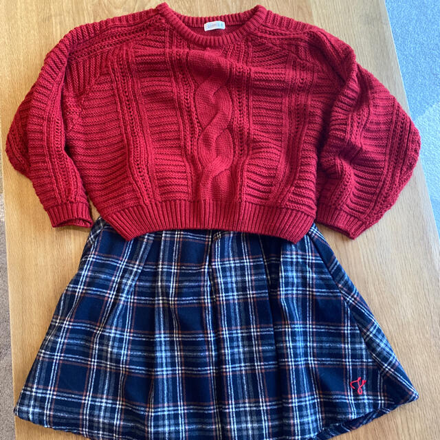 ニット　セーター　150  ワインレッド　赤　 キッズ/ベビー/マタニティのキッズ服女の子用(90cm~)(ニット)の商品写真