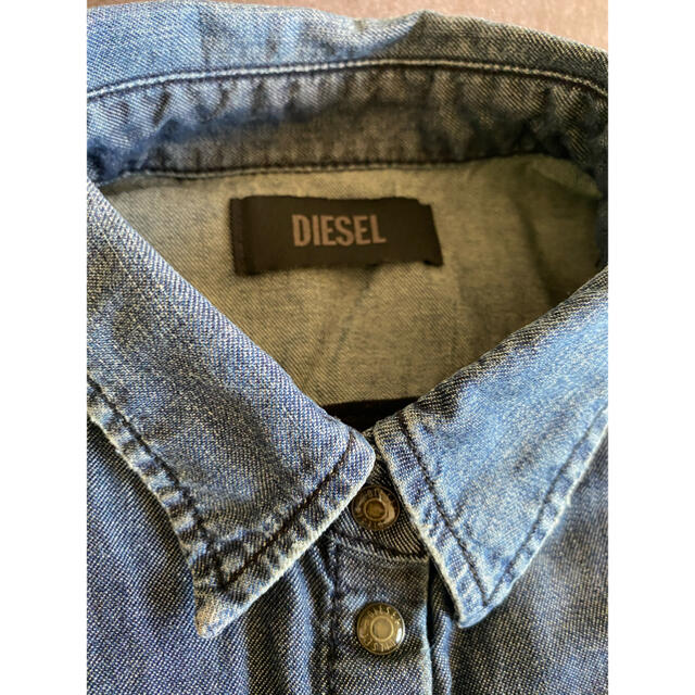 DIESEL(ディーゼル)のDIESEL(ディーゼル) チュールシャツタンクトップ 黒×デニム素材Sサイズ レディースのトップス(シャツ/ブラウス(半袖/袖なし))の商品写真