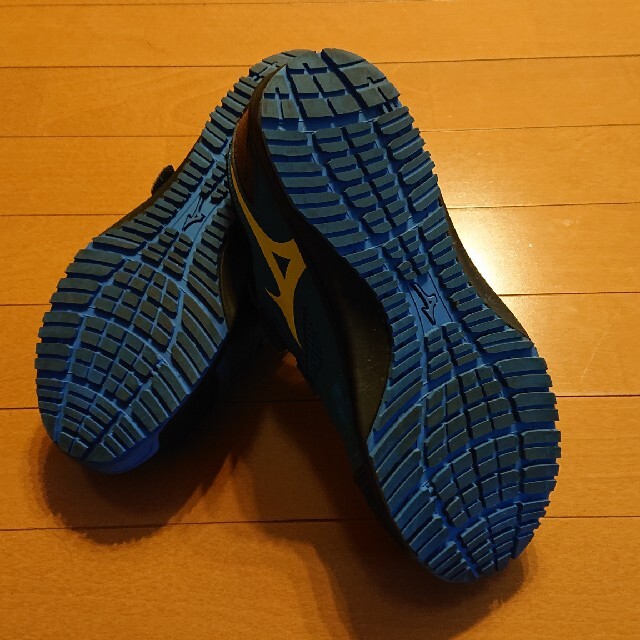 ☆ミズノ C1GA 1801 27 オールマイティFF 安全靴☆ メンズの靴/シューズ(スニーカー)の商品写真