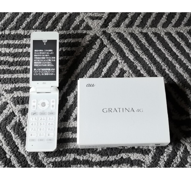 gratina 4g　KYF31 新品