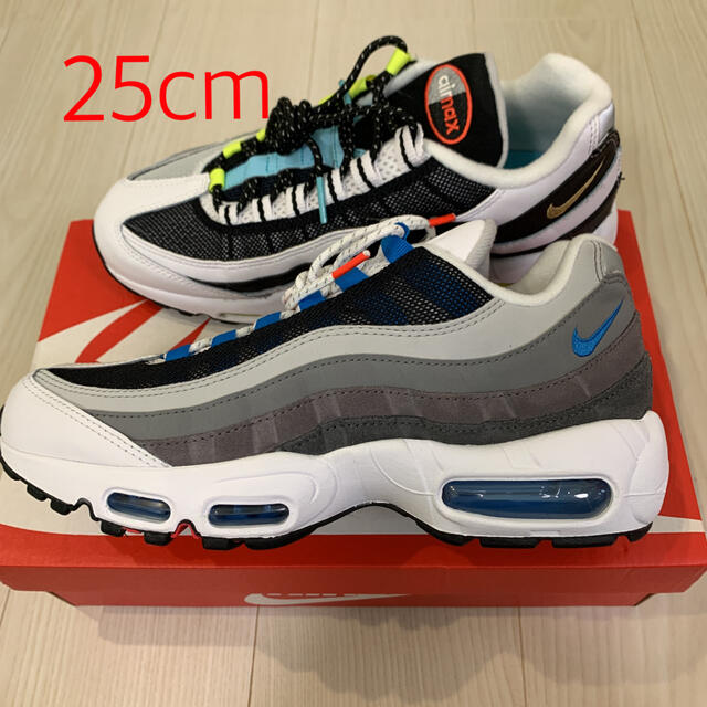 NIKE(ナイキ)のNIKE AIR MAX95 GREEDY 25cm レディースの靴/シューズ(スニーカー)の商品写真