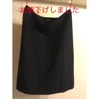 ヴィヴィアンタム(VIVIENNE TAM)のVIVIENNE TAM ヴィヴィアンタム膝丈スカート　￥3800 →¥3000(ひざ丈スカート)