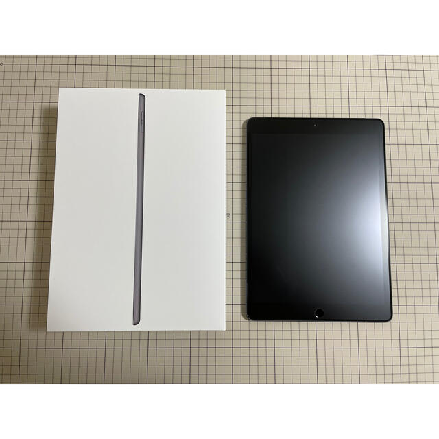 iPad 第8世代 128GB Wi-Fi+Cellular SIMフリー 美品