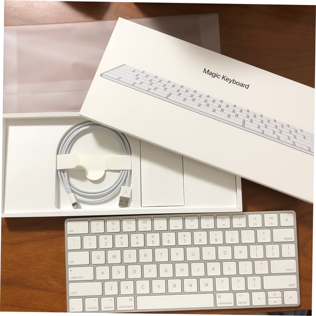 即発送　Apple マジックキーボード　US配列