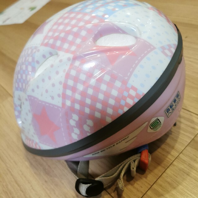 幼児用ヘルメット女の子 自動車/バイクのバイク(ヘルメット/シールド)の商品写真