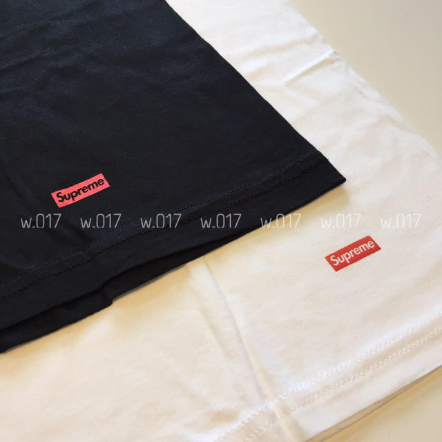 Supreme(シュプリーム)の新品★★ Mサイズ 白×黒２枚セット メンズのトップス(Tシャツ/カットソー(半袖/袖なし))の商品写真