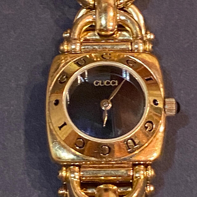 Gucci(グッチ)のGUCCI グッチ 腕時計 6400L レディースのファッション小物(腕時計)の商品写真