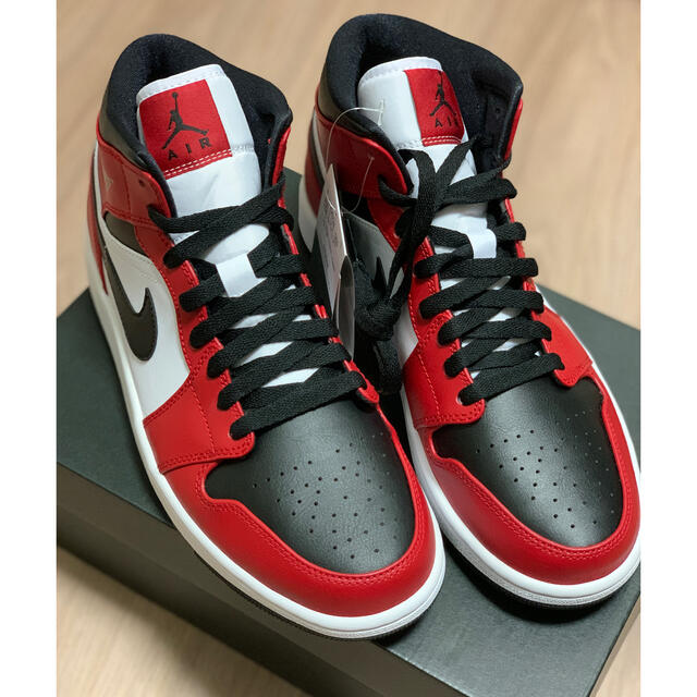 AIR JORDAN 1 MID 27