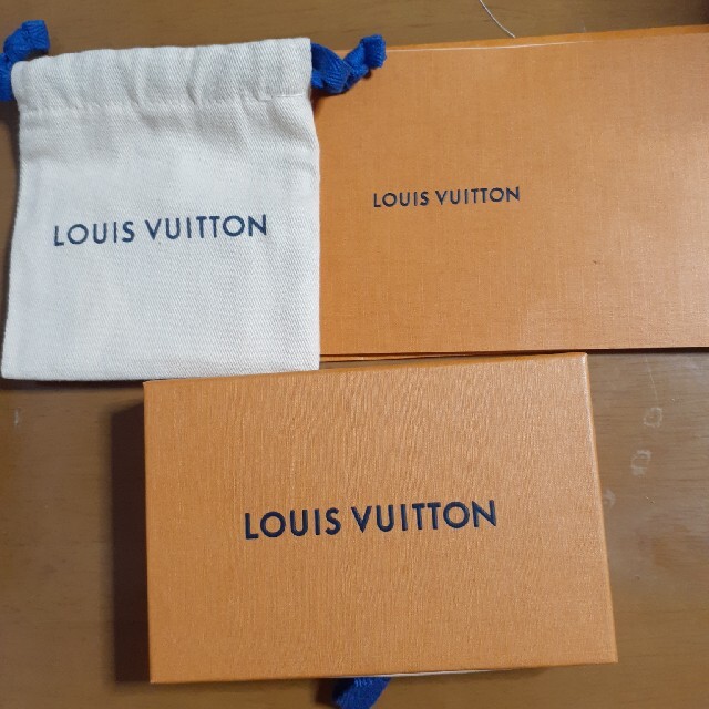 LOUIS VUITTON(ルイヴィトン)のヴィトン　ブレスレット メンズのアクセサリー(ブレスレット)の商品写真