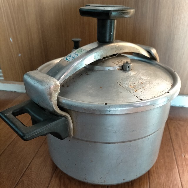 T-fal - レトロSEB圧力鍋 昔のT-fal 6L IH非対応の通販 by ねずこ