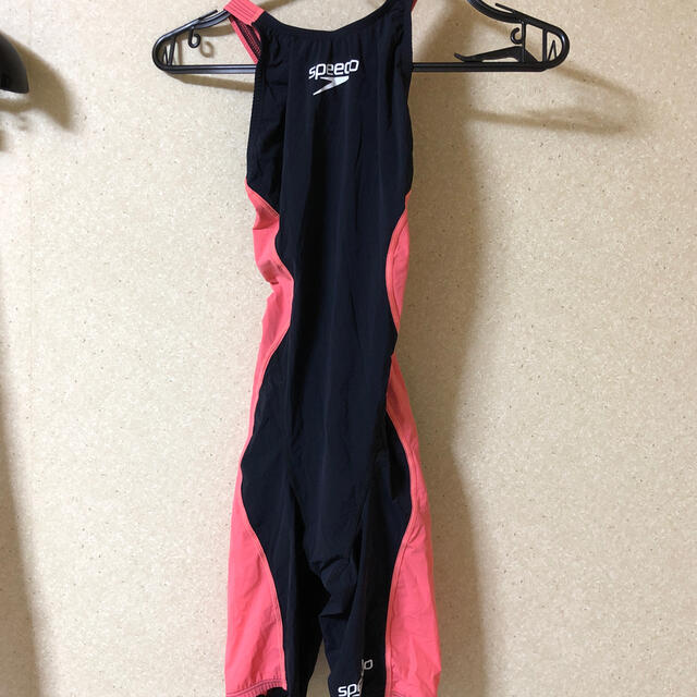 SPEEDO(スピード)のspeedo 水着　Mサイズ、SCW11905F  新品未使用 レディースの水着/浴衣(水着)の商品写真