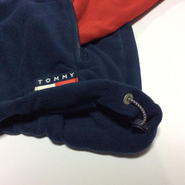 TOMMY HILFIGER(トミーヒルフィガー)のTommy Jeans フリースアノラック 新品 トミージーンズ メンズのトップス(その他)の商品写真