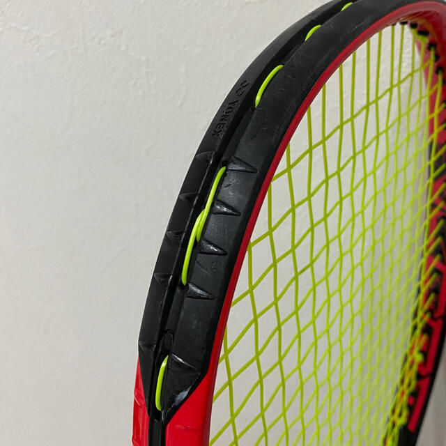 YONEX(ヨネックス)のYONEX VCORE sv100s 輸入並行品 スポーツ/アウトドアのテニス(ラケット)の商品写真