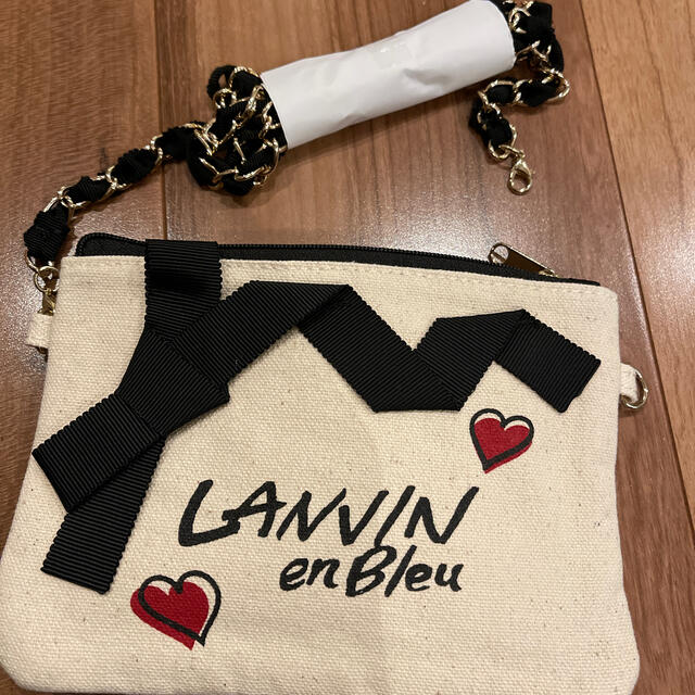 LANVIN en Bleu(ランバンオンブルー)の新品ランバンオンブルー　ポーチ レディースのファッション小物(ポーチ)の商品写真