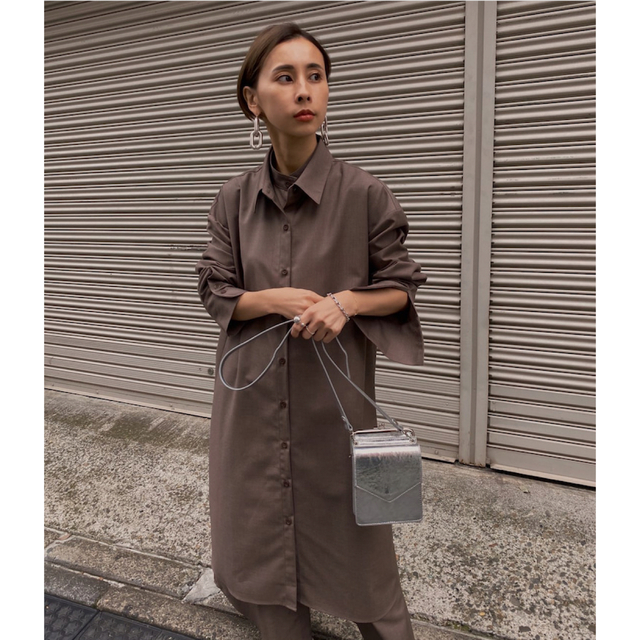 Ameri VINTAGE(アメリヴィンテージ)のUNDRESSED LAYERED SHIRT DRESS  レディースのワンピース(ロングワンピース/マキシワンピース)の商品写真