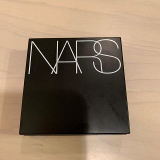 ナーズ(NARS)のNARS ファンデーション ケース付 中古美品(ファンデーション)