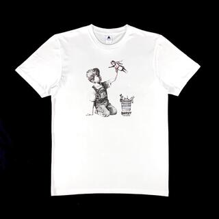 新品 映える グラフィティ Tシャツ BANKSY バンクシー コロナ ヒーロー(Tシャツ/カットソー(半袖/袖なし))