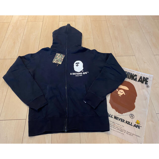 A BATHING APE アベイシングエイプ　パーカー　スエット　定番　レア