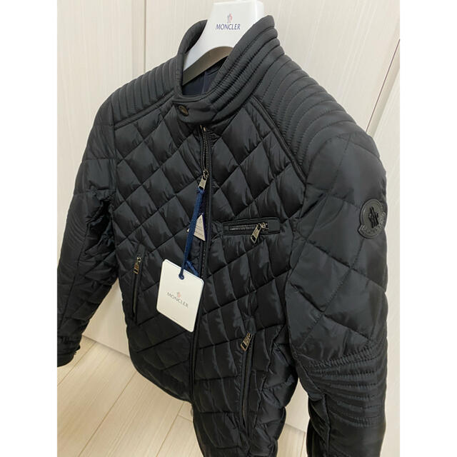 MONCLER(モンクレール)のサイズ0 モンクレール moncler ライダースダウン　breitman メンズのジャケット/アウター(ダウンジャケット)の商品写真