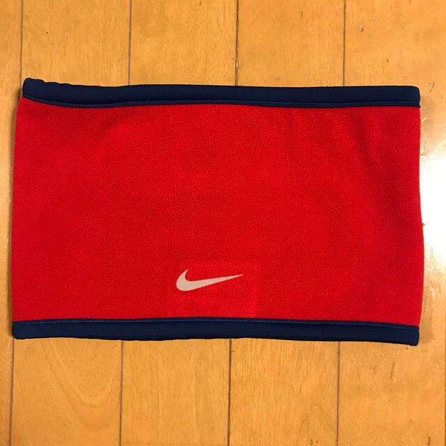 NIKE(ナイキ)のNIKE☆キッズ用ネックウォーマー キッズ/ベビー/マタニティのこども用ファッション小物(マフラー/ストール)の商品写真