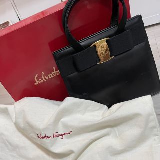 サルヴァトーレフェラガモ(Salvatore Ferragamo)のフェラガモ♡ハンドバッグ(ハンドバッグ)