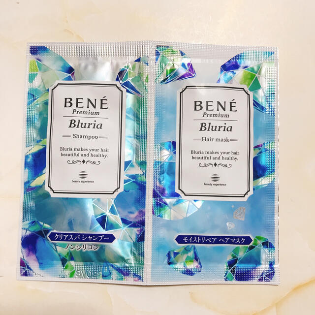 BENE COSMETICS(ベーネコスメティクス)の新品未開封✿ベーネプレミアム ブルーリアモイストスパトライアル ６つ コスメ/美容のヘアケア/スタイリング(シャンプー/コンディショナーセット)の商品写真