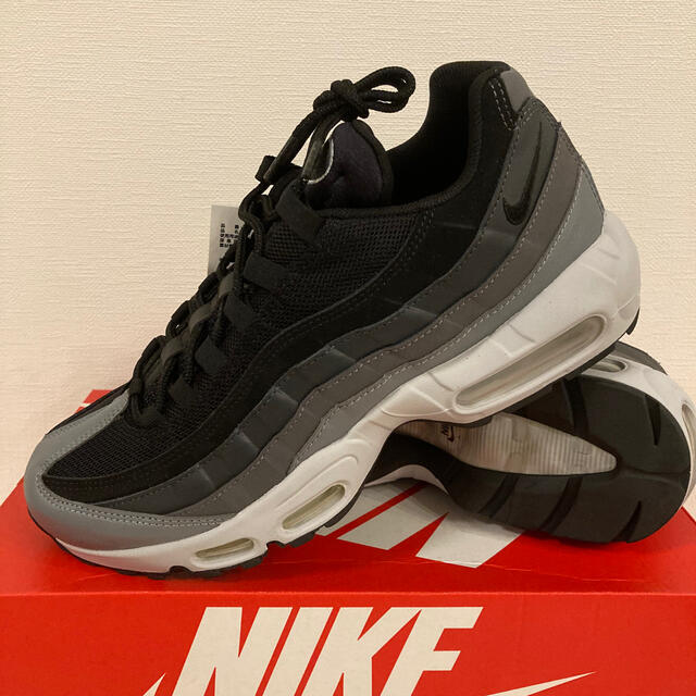 AIR MAX95 ESSENTIAL 27cm