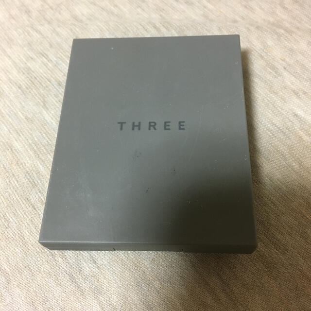 THREE(スリー)のTHREE シマリング　グロー　デュオ　01 コスメ/美容のベースメイク/化粧品(フェイスカラー)の商品写真