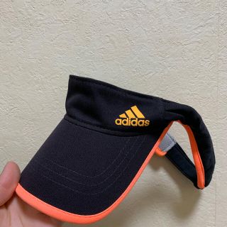 アディダス(adidas)のサンバイザー(サンバイザー)