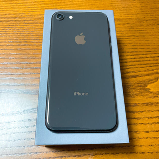 アイフォーン(iPhone)のiPhone8 64G SIMフリー　スペースブラック(スマートフォン本体)