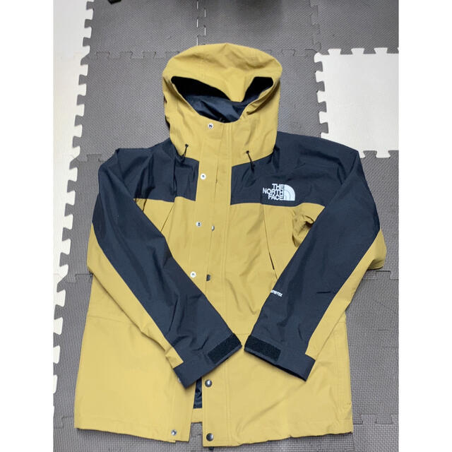 THE NORTH FACE マウンテンライトジャケット