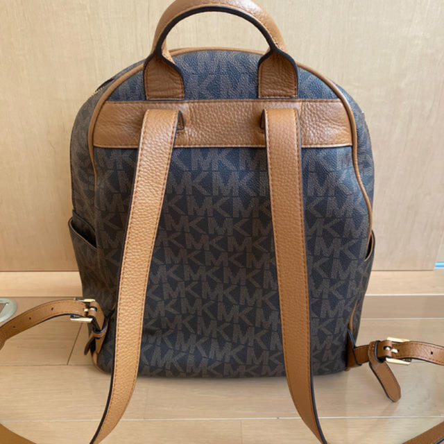 MICHEAL KORS リュック(ブラウン) MICHEAL KORS リュック(ブラウン)