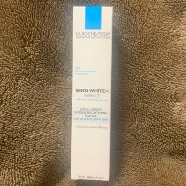 LA ROCHE-POSAY(ラロッシュポゼ)の新品・未使用　ラロッシュポゼセンシホワイトエッセンス コスメ/美容のスキンケア/基礎化粧品(美容液)の商品写真