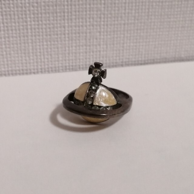 Vivienne Westwood(ヴィヴィアンウエストウッド)の【使用感あり】viviennewestwood/オーブリング レディースのアクセサリー(リング(指輪))の商品写真