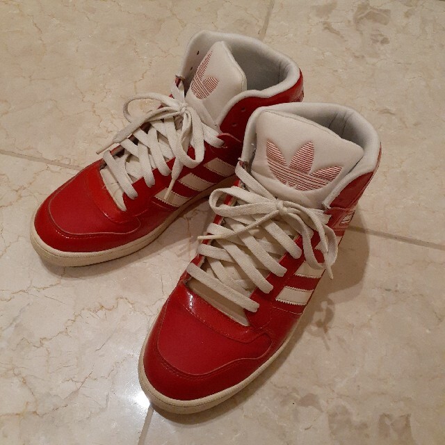 でおすすめアイテム。 adidas アディダス 60周年記念限定復刻モデル
