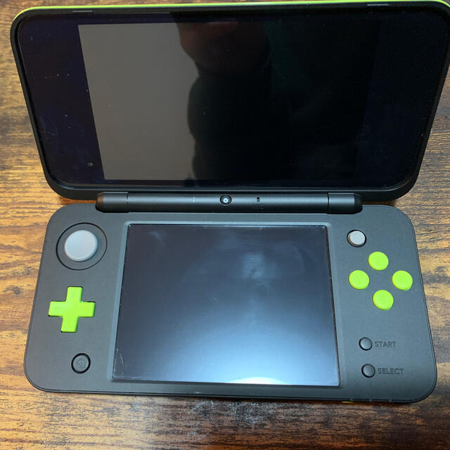 【値下げ】Nintendo 本体 NEW 2DS LL ブラックライム 2