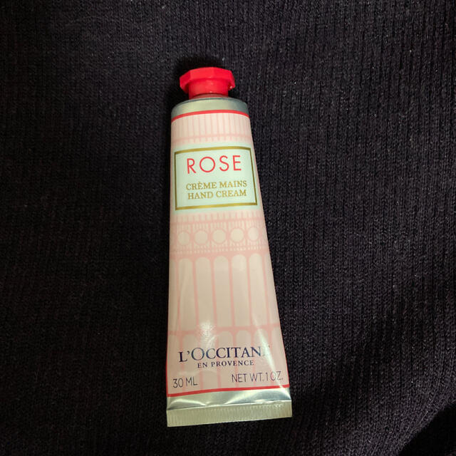 L'OCCITANE(ロクシタン)のRS ハンドクリーム コスメ/美容のボディケア(ハンドクリーム)の商品写真