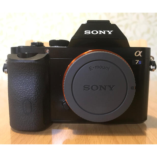 ポスターフレーム SONY α7S ボディ ILCE-7S SELP18105G お得なセット