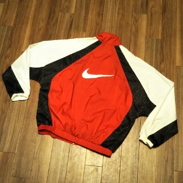 NIKE(ナイキ)の美品　90s nike ナイキ　ナイロンジャケット　ブルゾン　ジャケット メンズのジャケット/アウター(ナイロンジャケット)の商品写真