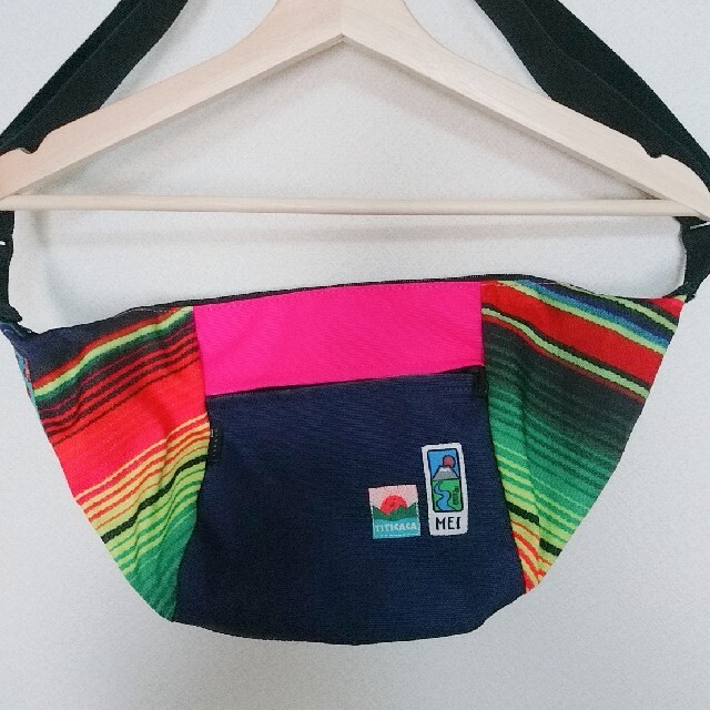 titicaca(チチカカ)のチチカカ   MEIコラボ バッグ  メッセンジャー ショルダー レディースのバッグ(メッセンジャーバッグ)の商品写真
