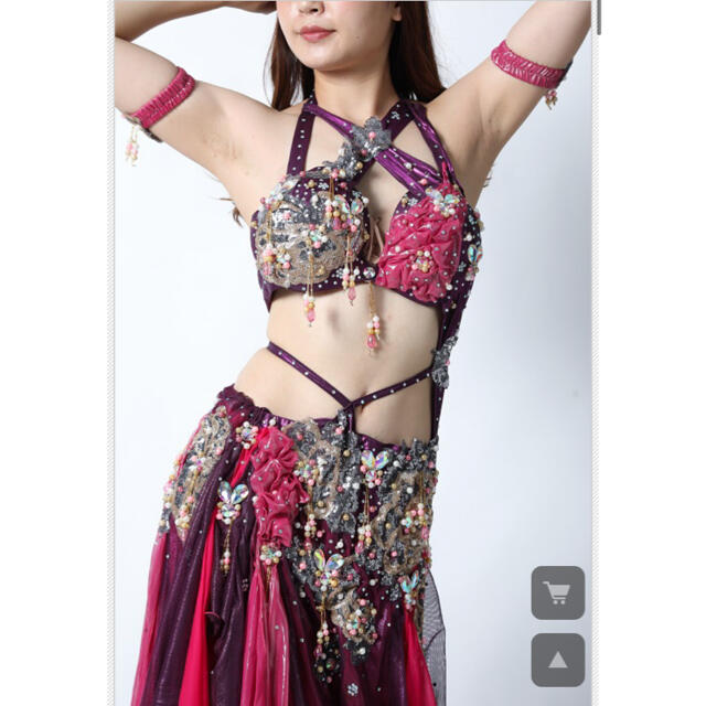 バレエ ベリーダンス衣装 赤と黒の素敵で綺麗なコスチューム