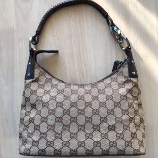 グッチ(Gucci)のG UCCI グッチGG柄ショルダーバッグ(ショルダーバッグ)