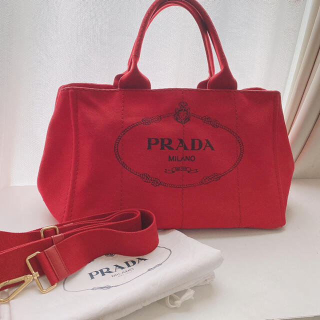 PRADA  プラダトートバッグ　カナパ