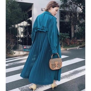 Ameri VINTAGE(トレンチコート ・ ブルー・ネイビー/青色系)の Ameri VINTAGE(トレンチコート ・ ブルー・ネイビー/青色系)の