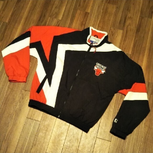 美品　90s starter  ナイロンジャケット　ブルズ　bulls