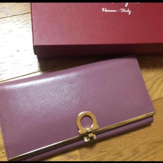 サルヴァトーレフェラガモ(Salvatore Ferragamo)のSalvatore Ferragamo 長財布(財布)